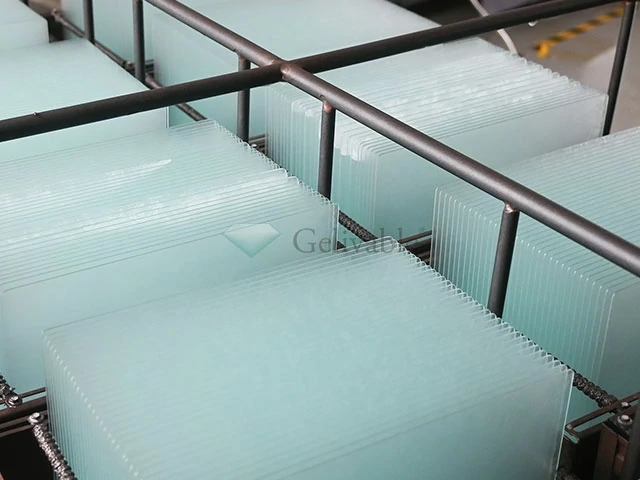Chemical strengthening salt bath ion exchange for glass