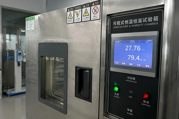 Chemically strengthened glass for industrial and handheld equipment