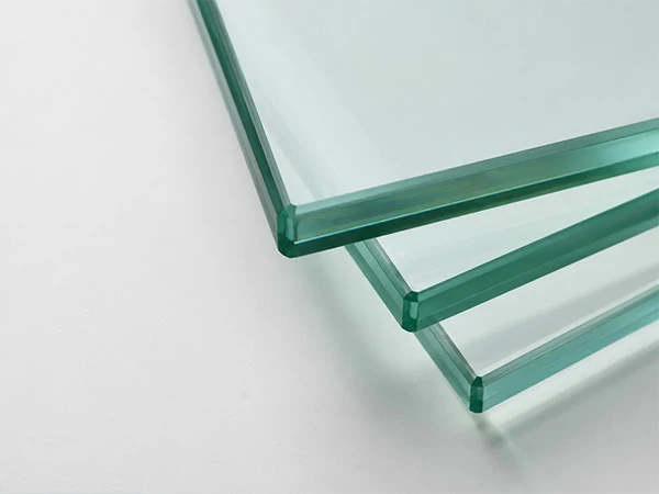 Flat-polished glass edge