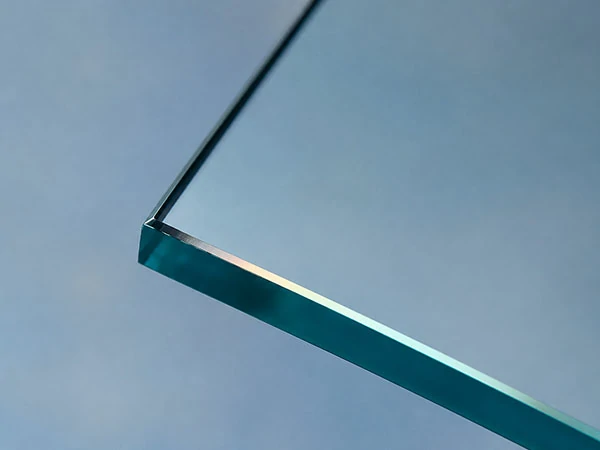 Flat satin glass edge