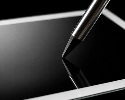 Panda Glass scratch and impact resistance