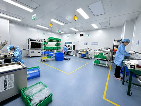 gelivable-glass-manufacturing-facility.webp