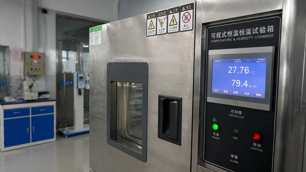 Gorilla-Glass-used-in-laboratory-equipment.jpg